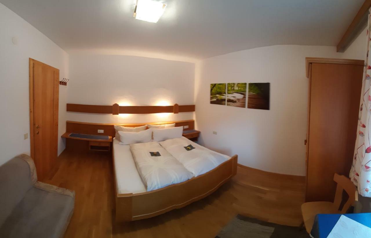 Ferienwohnung Christina Gundolf Wenns Exteriér fotografie