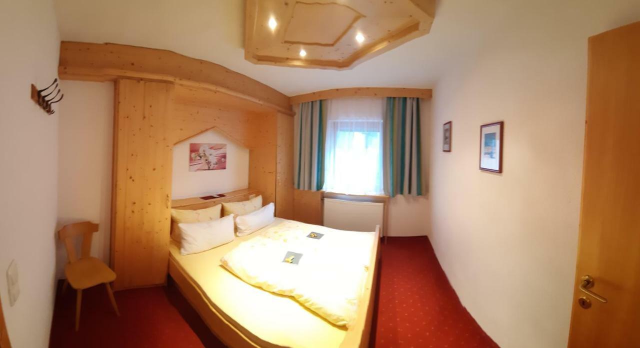 Ferienwohnung Christina Gundolf Wenns Exteriér fotografie