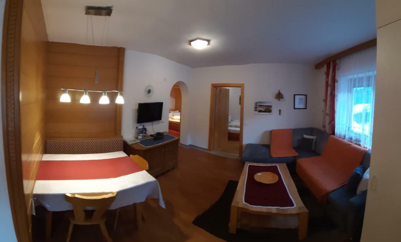 Ferienwohnung Christina Gundolf Wenns Exteriér fotografie