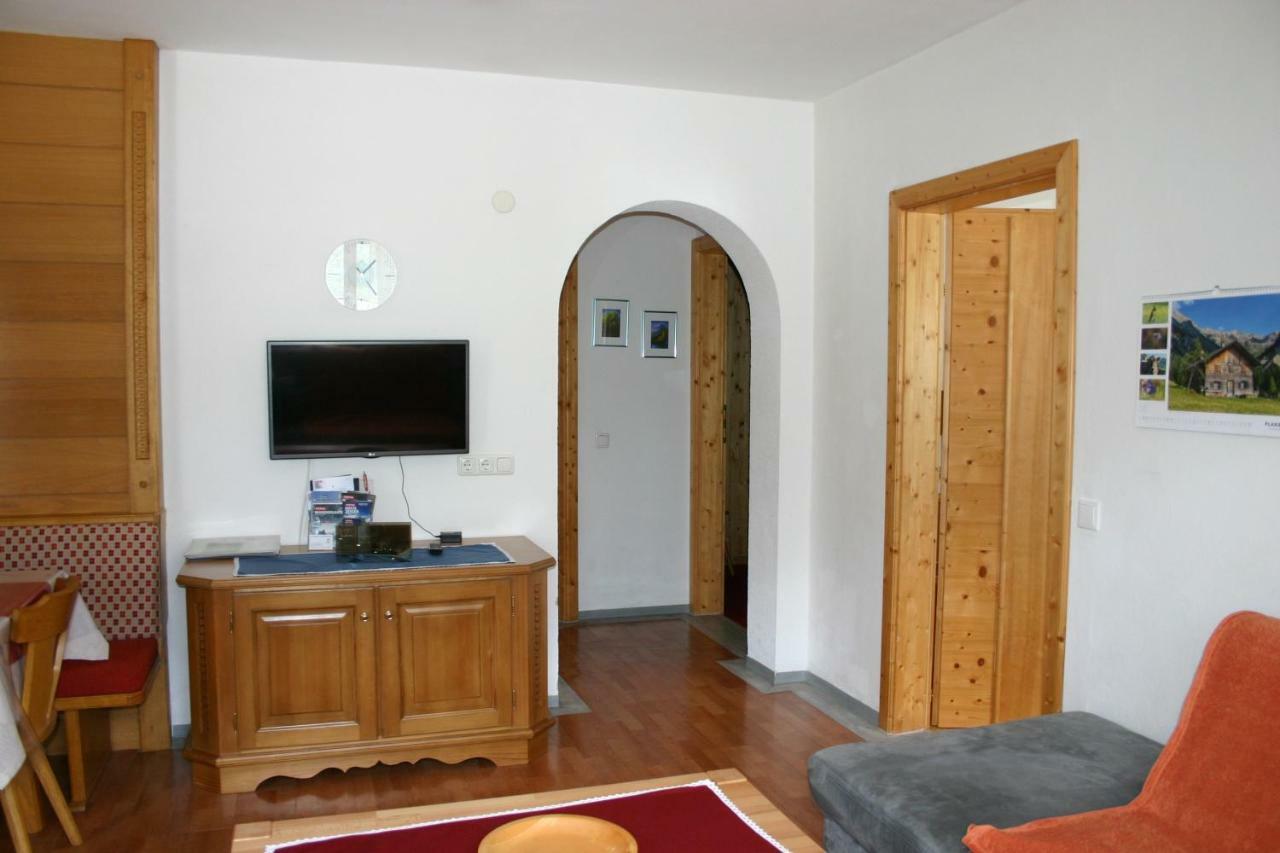 Ferienwohnung Christina Gundolf Wenns Exteriér fotografie
